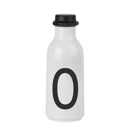 Бутылка O 500 мл черно-белая Wasserflasche von A-Z Design Letters