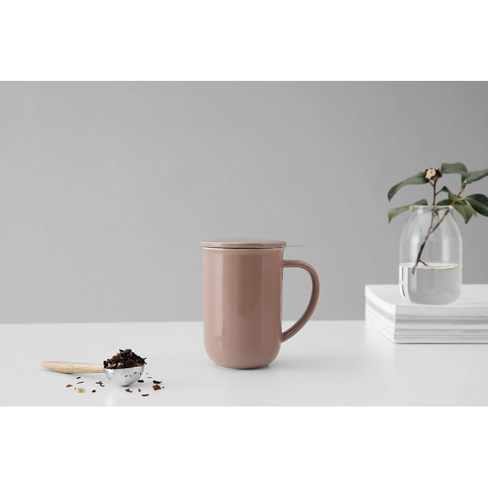 Чашка для чая с ситечком и крышкой 0.5 л Minima VIVA Scandinavia