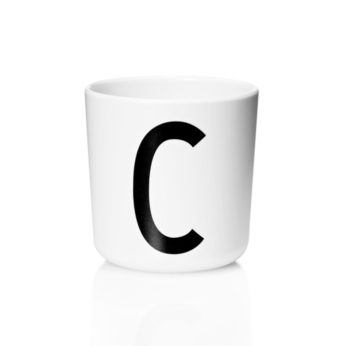 Чашка C 7,5x7 см черно-белая Melamin Becher Design Letters