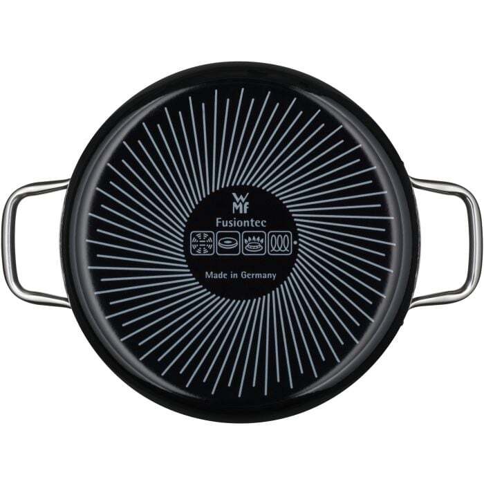 Сковорода для тушения с крышкой 24 см Black Essential Fusiontec WMF